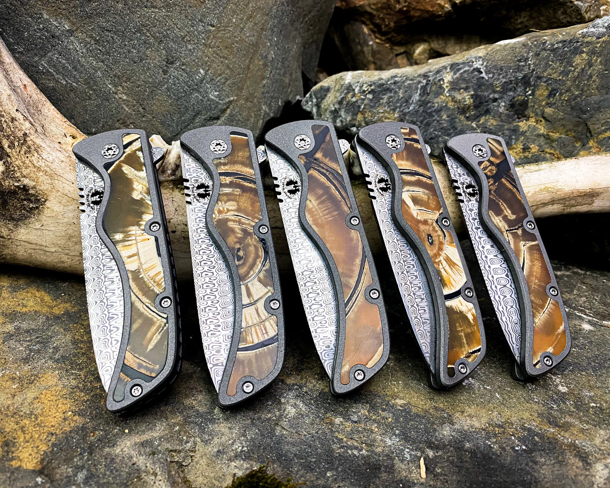 新品送込SharpEyeE3 EPOXY5.4Zipper 5フィン S3028 Legacy Folding Knife | Handmade Titanium Frame Lock — Semper Sharp LLC
